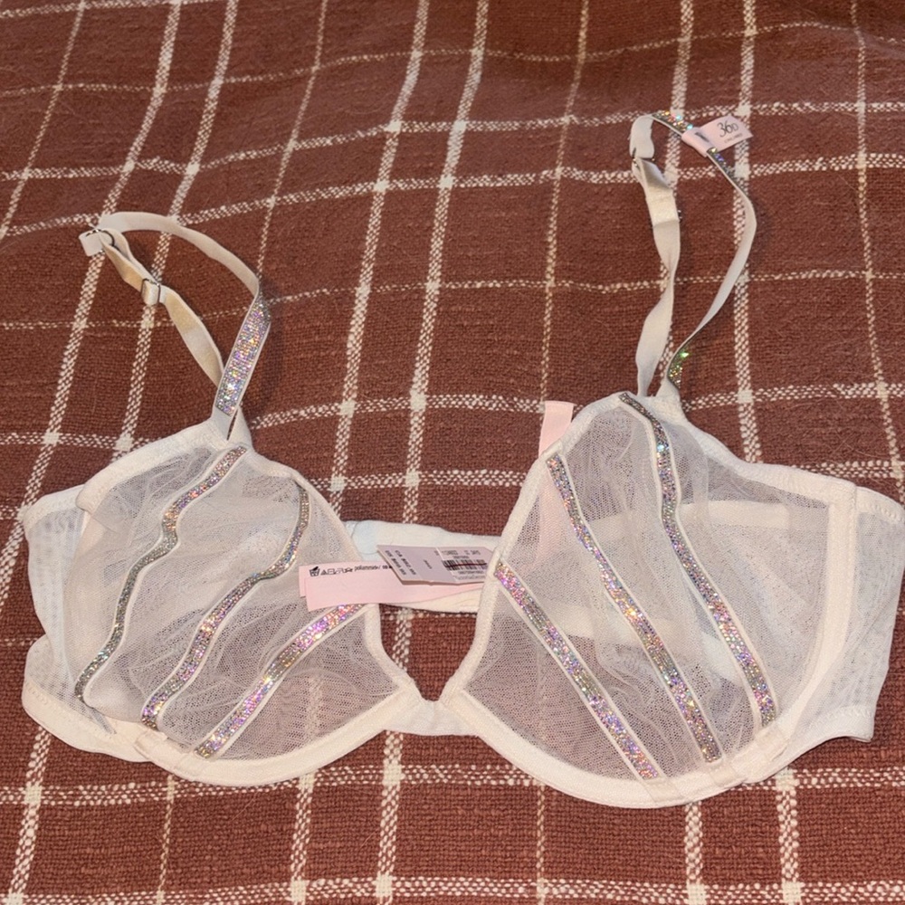 Victoria Secret bra